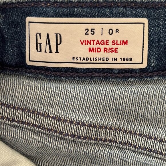 Gap Mid Rise Vintage Slim Jeans with Washwell in Medium Indigo, Size 25 - Picture 3 of 7